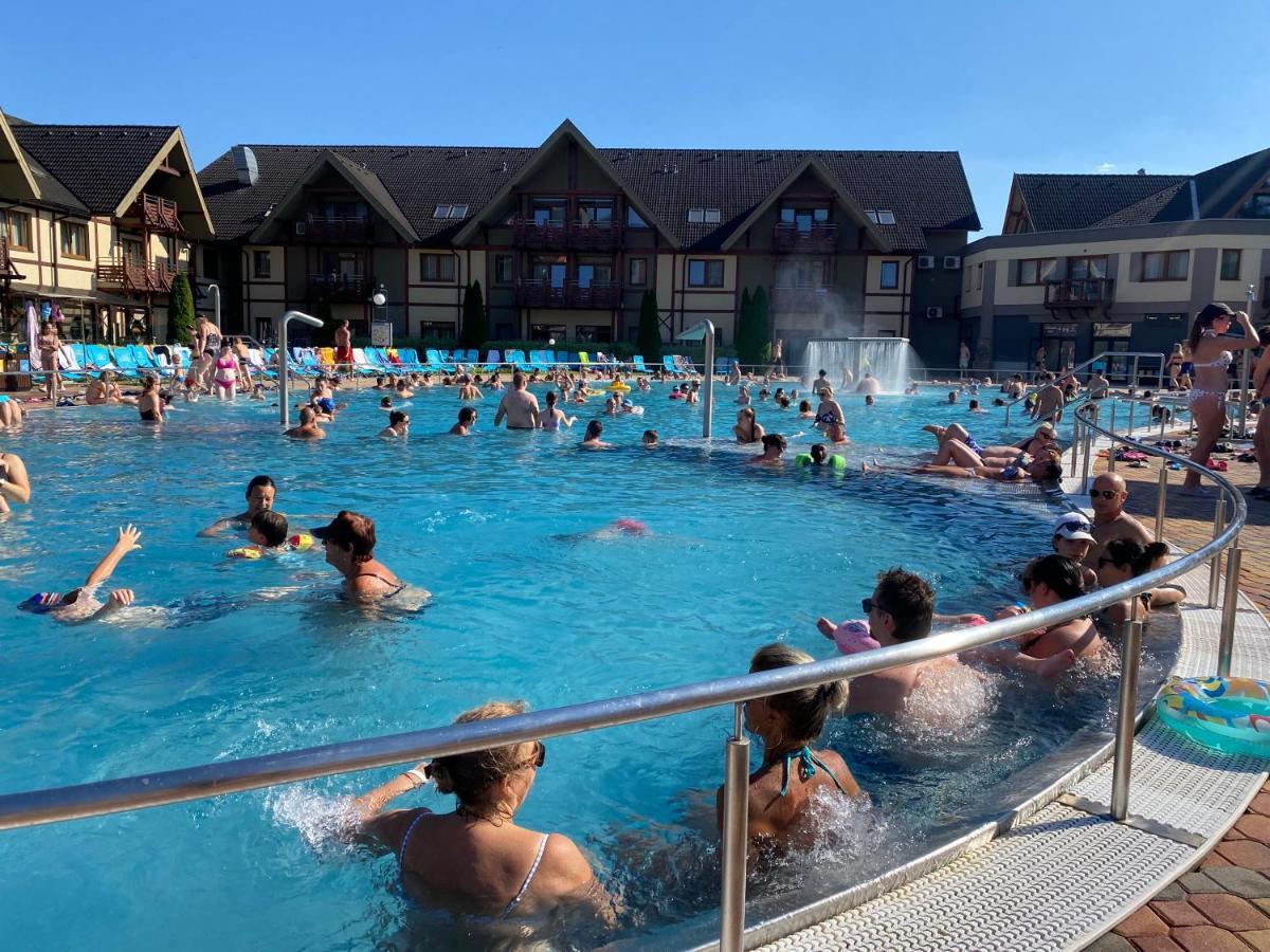 Apartment Family Besenova - Free Swimming Pool 外观 照片