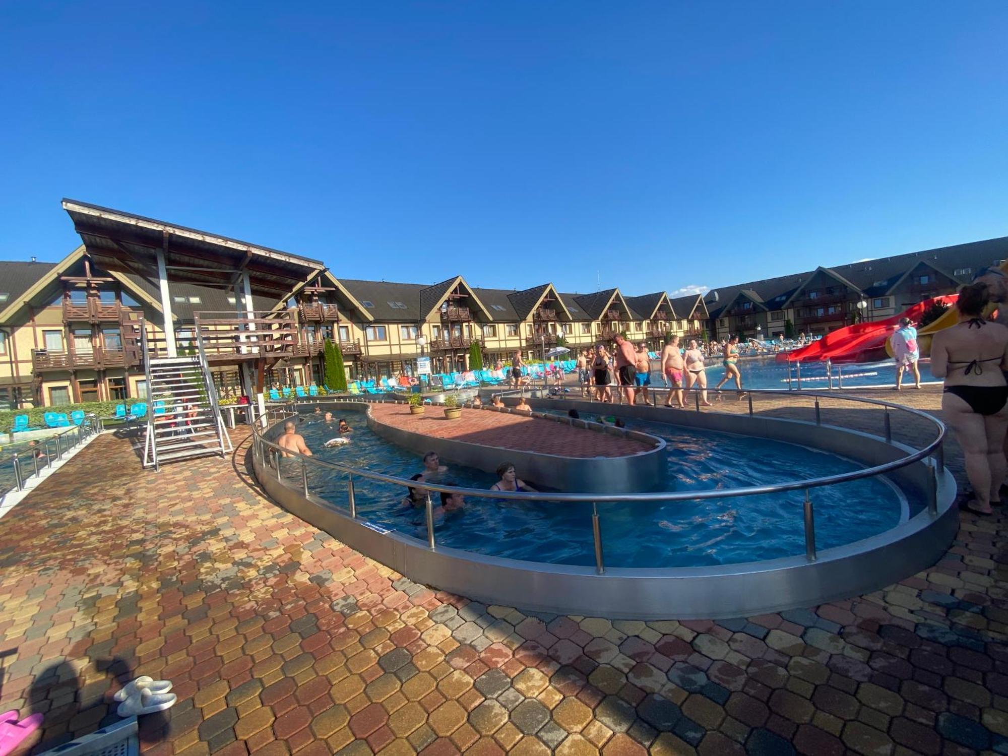 Apartment Family Besenova - Free Swimming Pool 外观 照片
